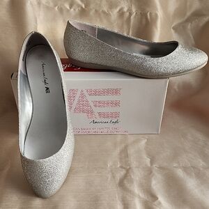 American Eagle New Silver Glitter Flats, 7, $29